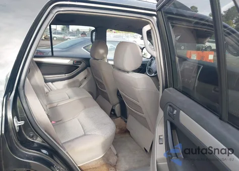 2006 Toyota 4Runner Sr5 V6 z USA, uszkodzony, nr VIN JTEZU14R668049154